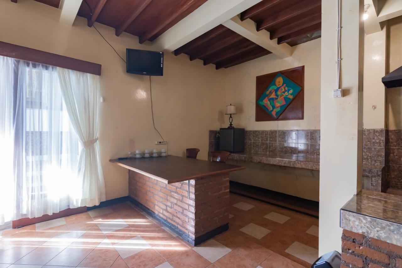 Samakta Guest House Лембанг Экстерьер фото
