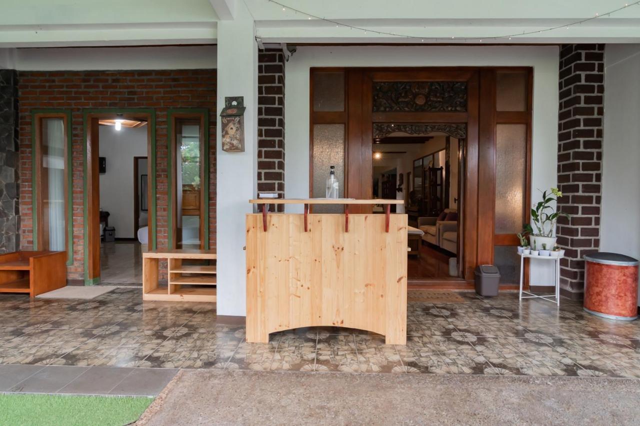 Samakta Guest House Лембанг Экстерьер фото